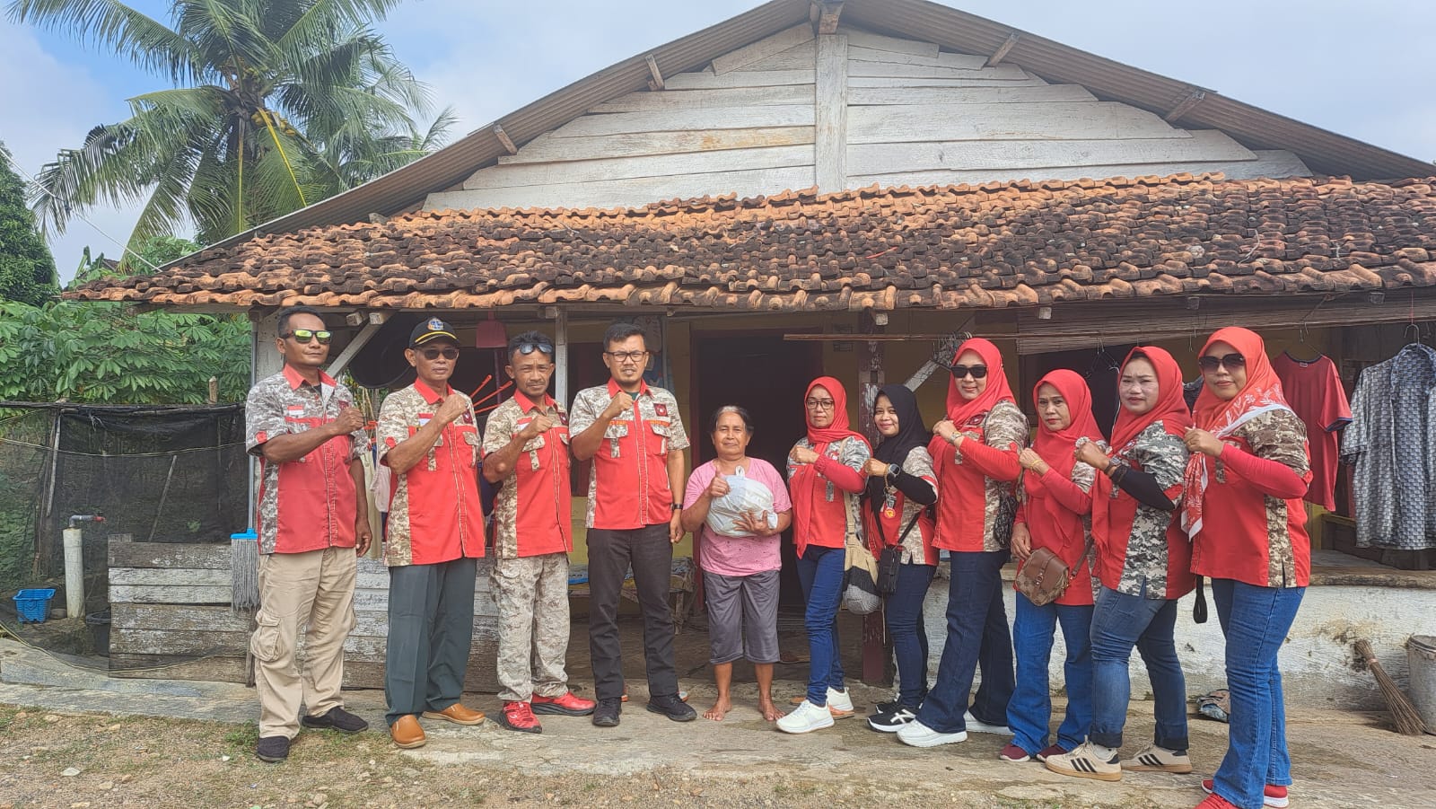 GML METRO Kembali Gelar Jumat Berkah di Metro Pusat